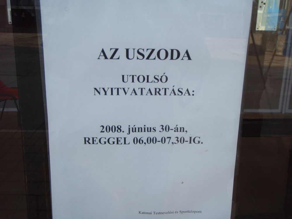 Nem bezárt, eltűnt!